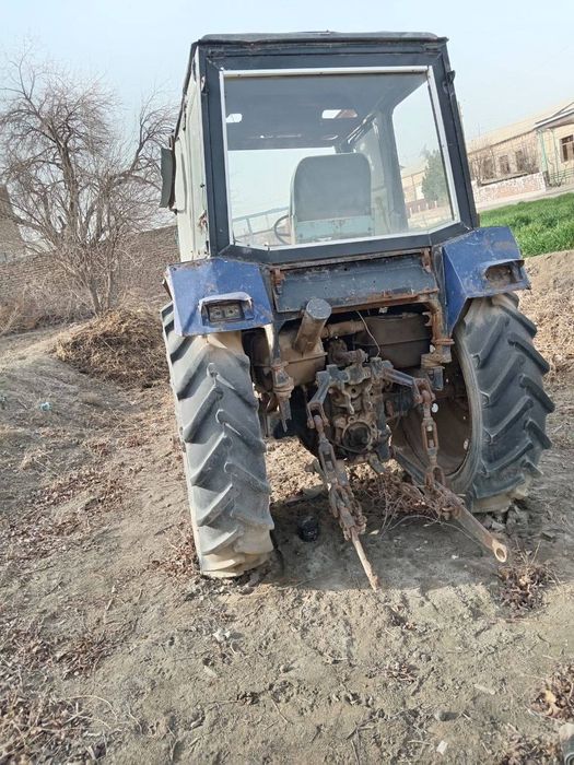 Мтз-80 трактор ва тележка сотилади