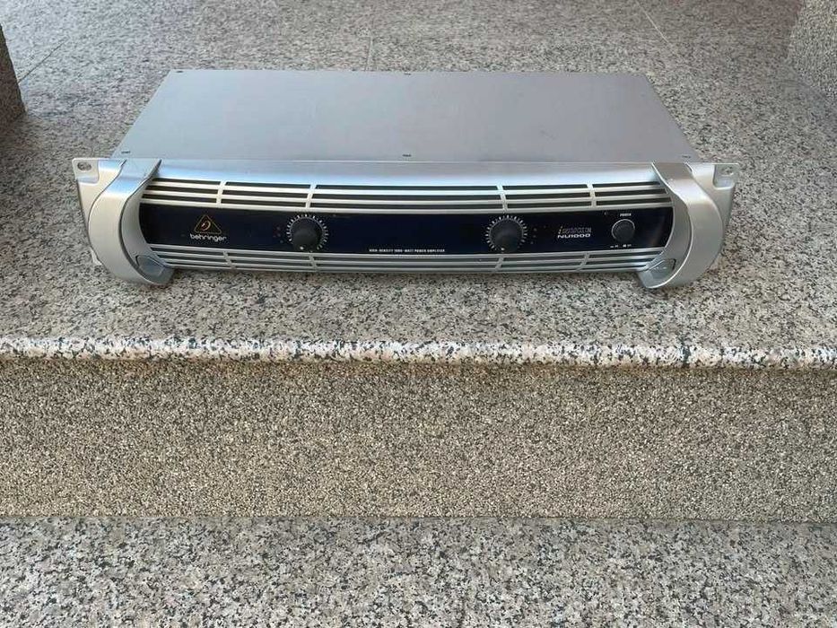 Rack case amplificator audio