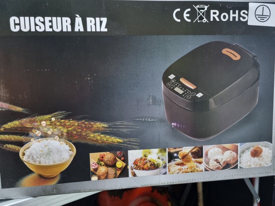 Aparat pentru fiert orez și legume