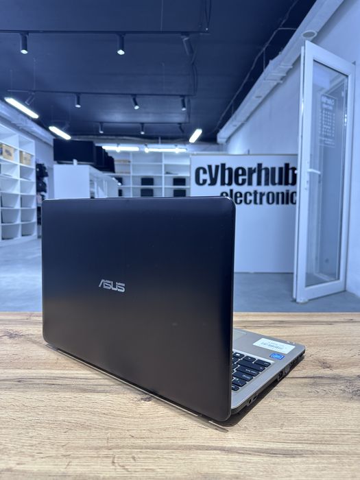 Офисный ноутбук Asus X540S