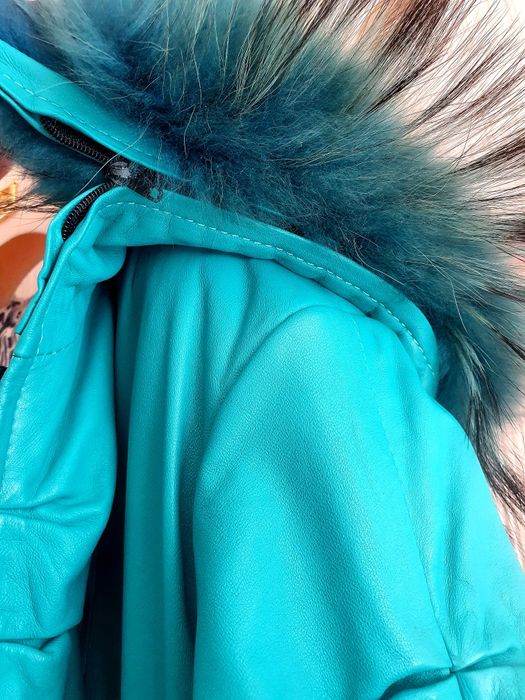 Женская кожаная куртка