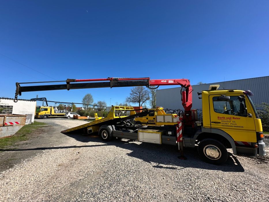 Tractari auto servicii macara transport platforma