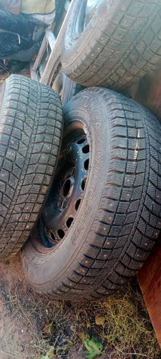 Продам резину с дисками