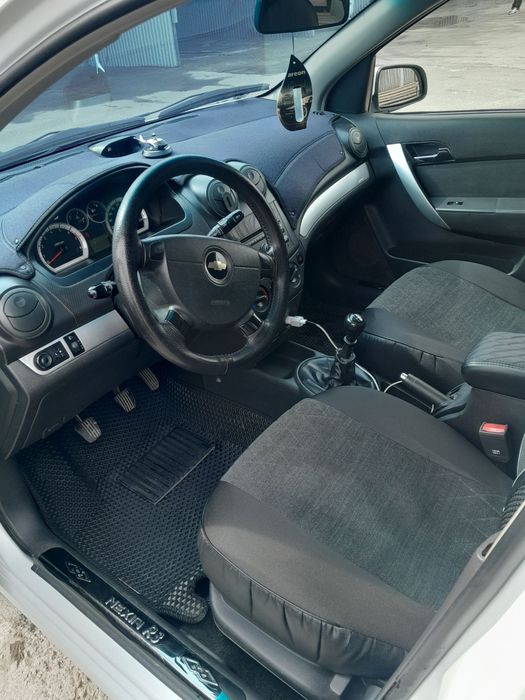 Neksiya 3 3-pazitsiya.