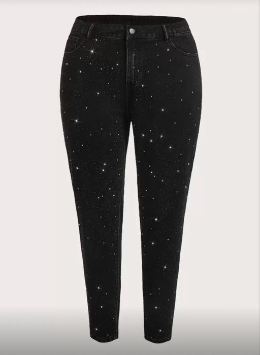 Дамски дънки с камъчета