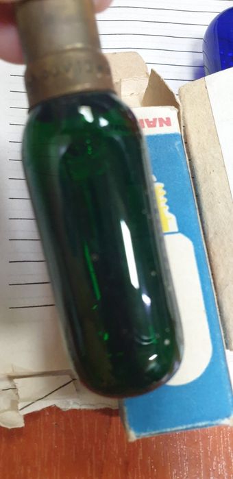 Лампочки разноцветные 60 Вольтовые 10 Ватт