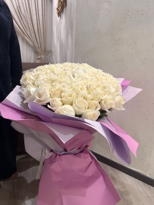 101 белая роза Шикарный букет