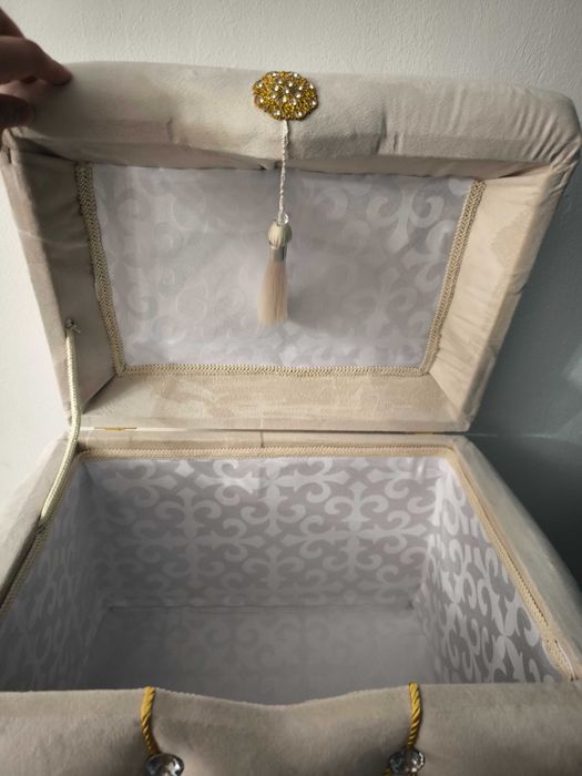 Сундуки для приданного