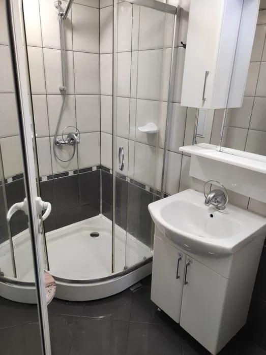 Дава се под наем Двустаен апартамент в Бургас, Възраждане - 65 кв.м за 382.5 € - Снимка #5