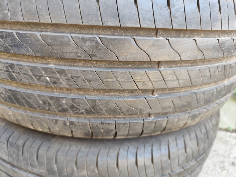 Anvelope 215 55 17 vara good year