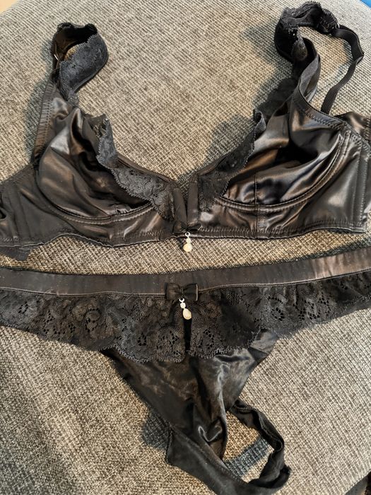 Черно бельо intimissimi