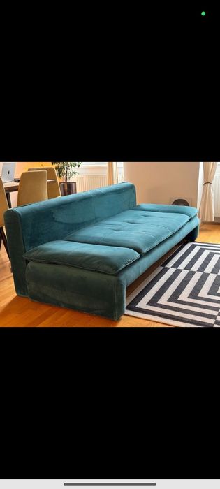 Canapea extensibila de catifea