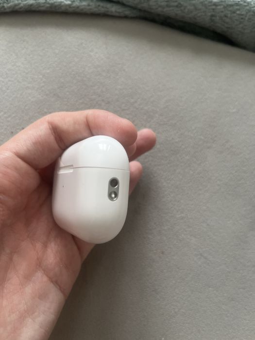 Продам Airpods pro