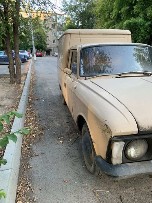 Продам москвич(пирожковоз)