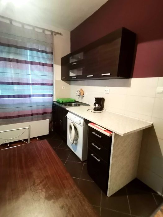 Дава се под наем Двустаен апартамент в Бургас, Център - 60 кв.м за 200 € - Снимка #8