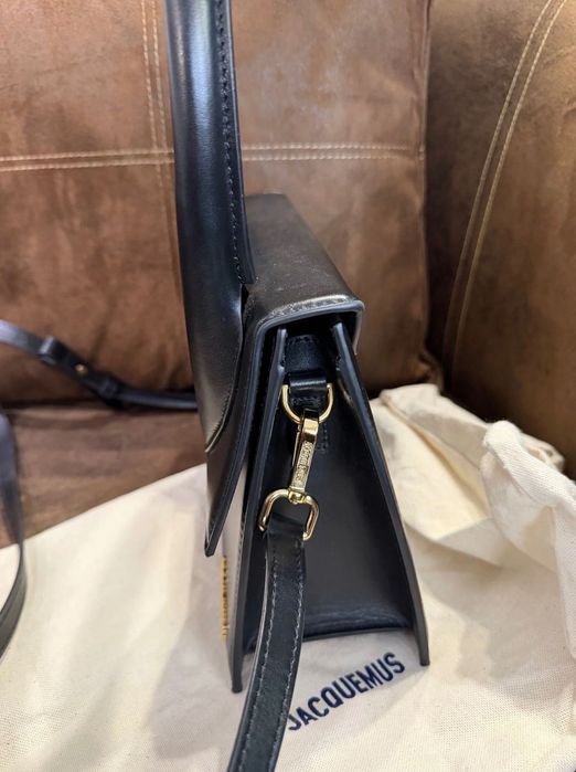 Geanta Jacquemus originala