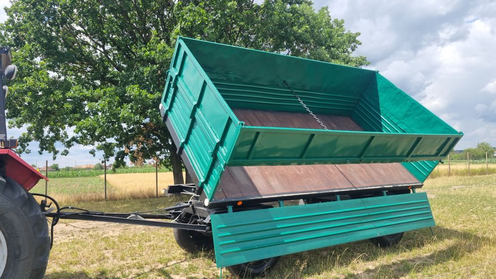 Remorcă basculabilă