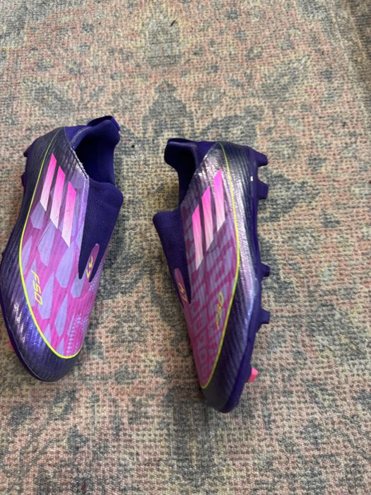 Ghete de fotbal F50 League Lamine Yamal LL FG/MG marimea 38