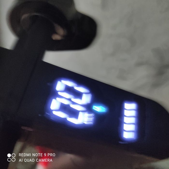 Продам электросамокат