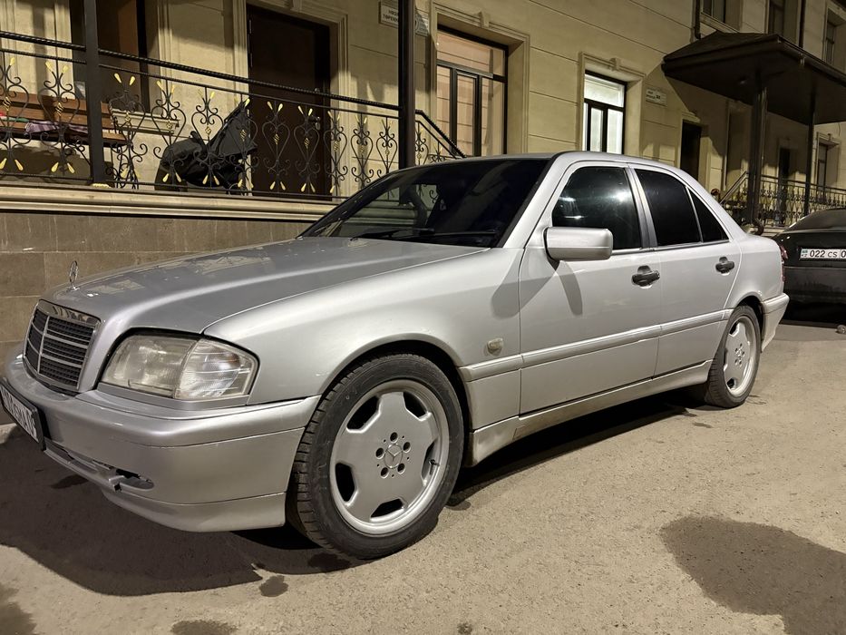 Продам Молоблоки на Мерседес w202 в идеальном состоянии, резина новая