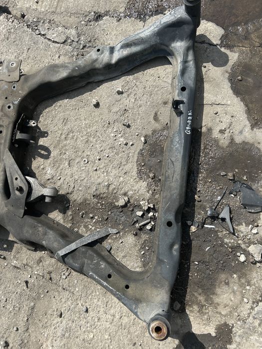 Преден мост Nissan Qashqai 2009г.