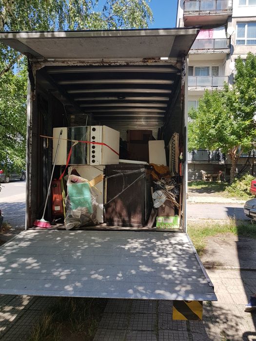Извозване стари мебели, почистване на апартаменти ,Хамали и транспорт.