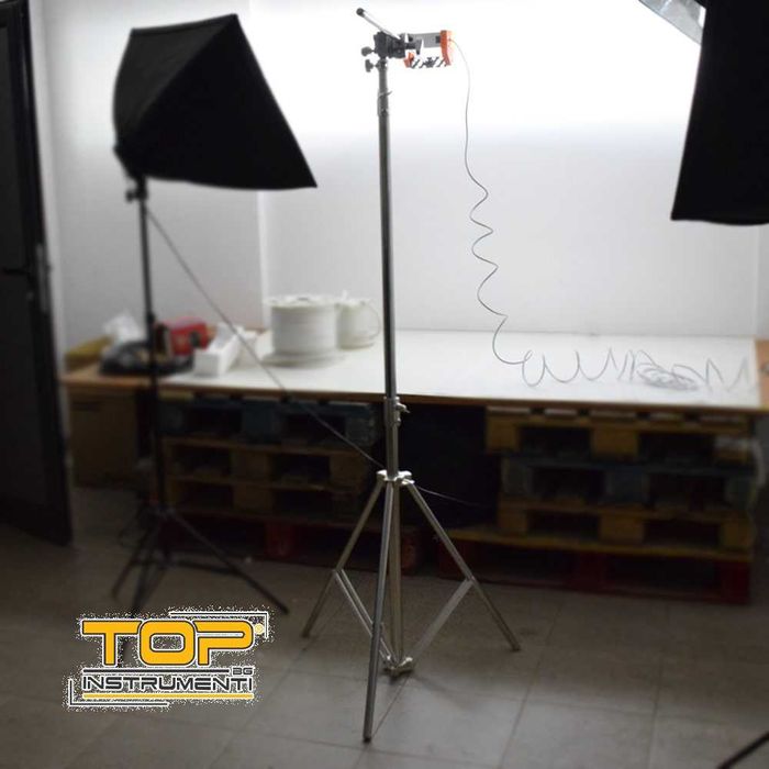 Работна LED лампа със статив 100-280 см, за боя и шпакловка, 230V