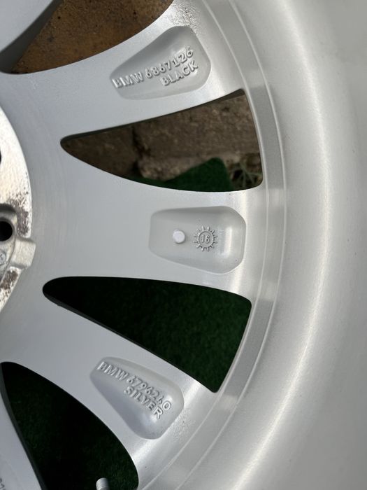 4 броя Джанти БМВ BMW Style 413 17 цола за F30 F31 F36 e90 e91 e87 e46