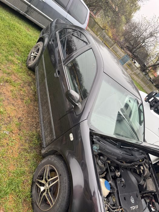 Vw Bora, an 2005, 1.9 TDI ALH, propietar de 2 ani, fiscal