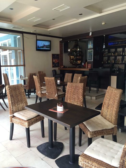 Продава се Заведение в Бургас, Пристанище Бургас - 58 кв.м за 2044 €/кв.м - Снимка #1