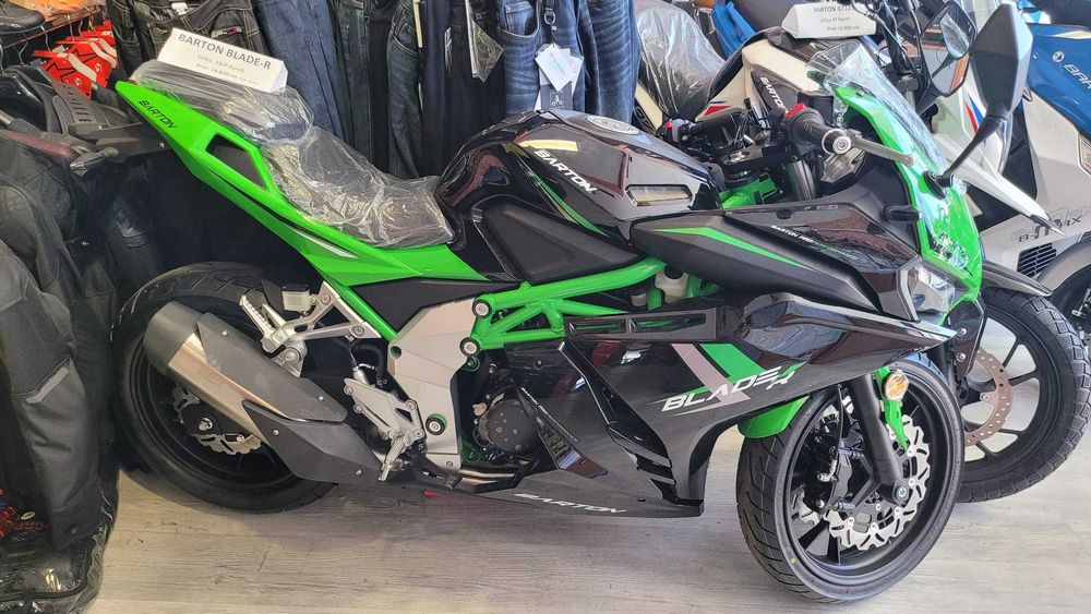 Motocicleta BARTON Blade R 125cc (similar YZF125 , CBR125)