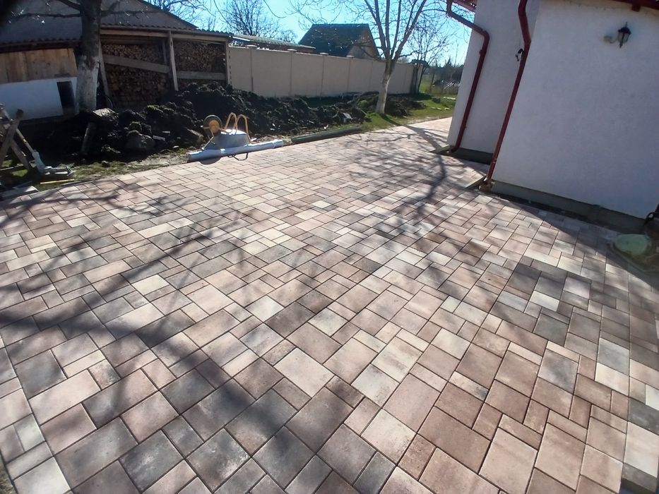 Montaj pavaje/borduri