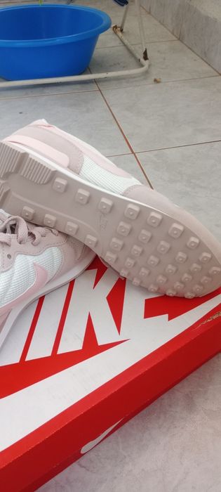 Дамски маратонки Nike 36.5