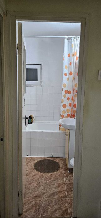 Apartament 3 camere decomandat, 64 mp utili, etaj 3, Târgu Frumos