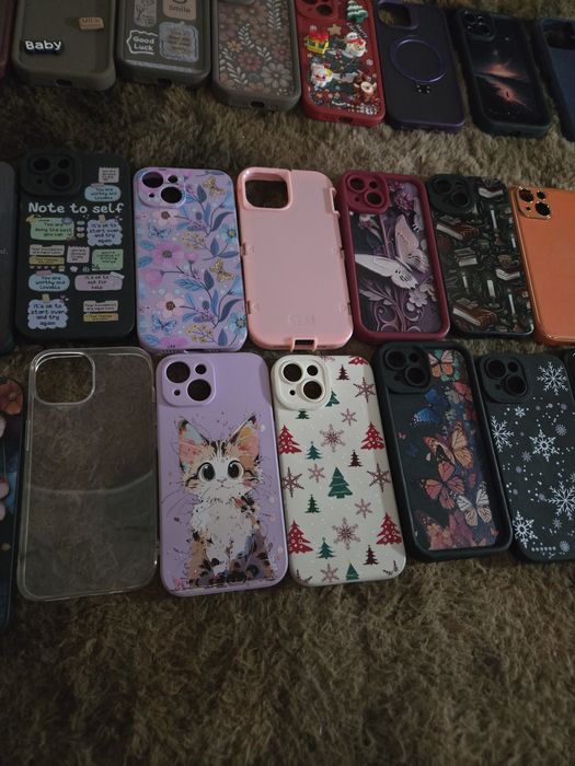 Vând Huse iphone 15