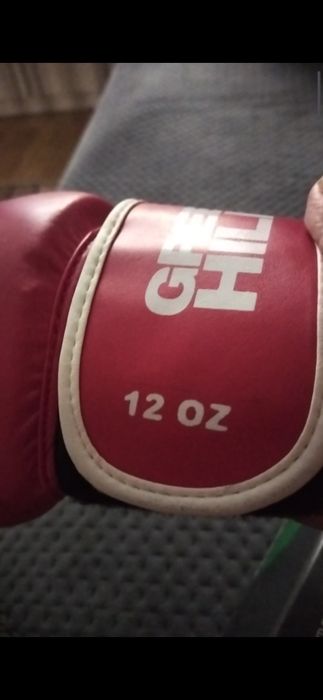 Боксёрские перчатки,размер 12