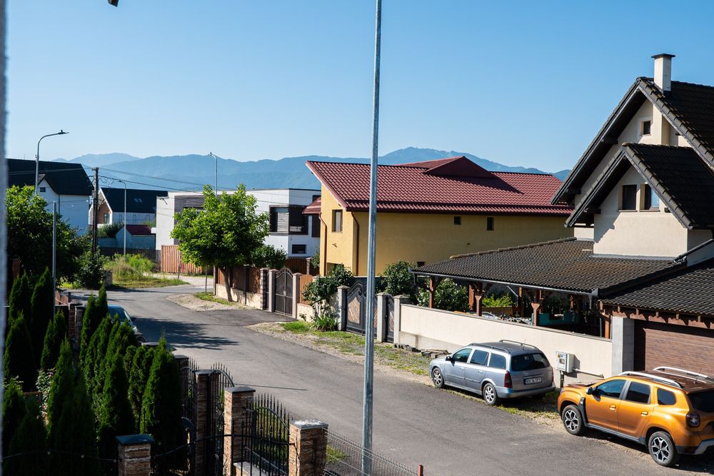 Vând casă în municipiul Brașov