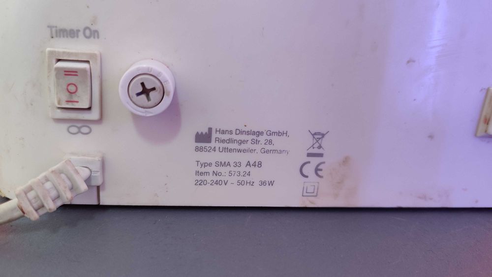 Lampa pentru unghii cu gel