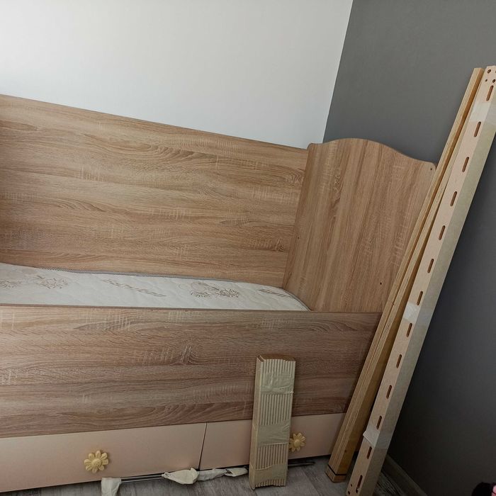 Детска дървена кошара + матрак