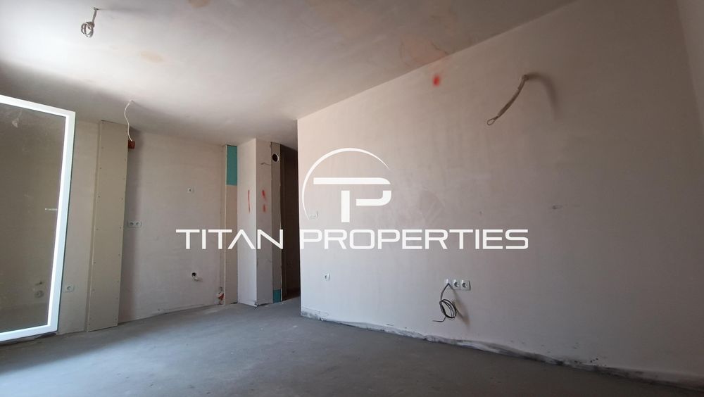 Тристаен апартамент в жк. Остромила