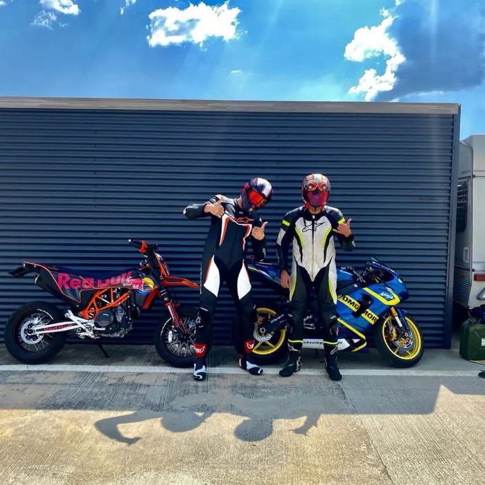 KTM SMCR 2023 redbull