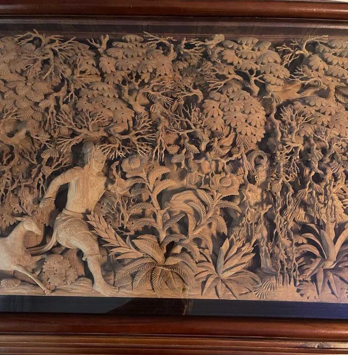 Продается резное панно из дерева (объёмная картина)