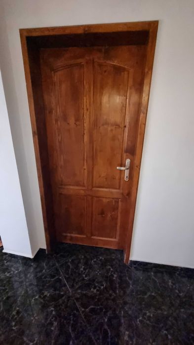 Интерьорни врати