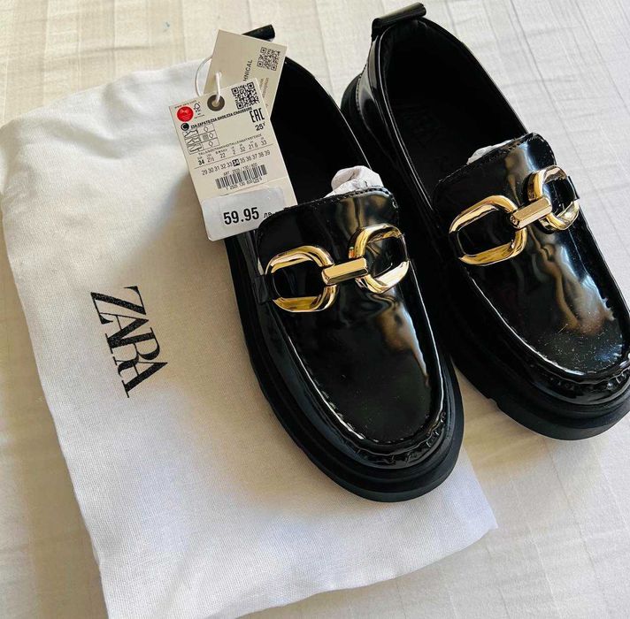 Продавам нови детски обувки