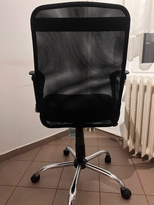 Scaun birou ergonomic – stare foarte bună