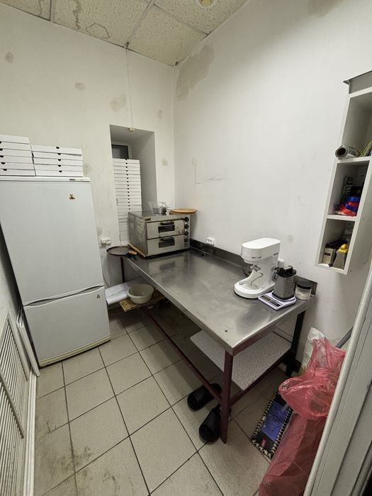 Сдам кафе  торговую площадь