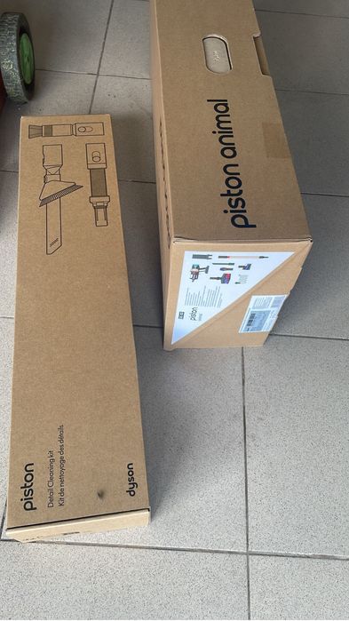 Aspirator dyson v16 nou sigilat + detaling kit