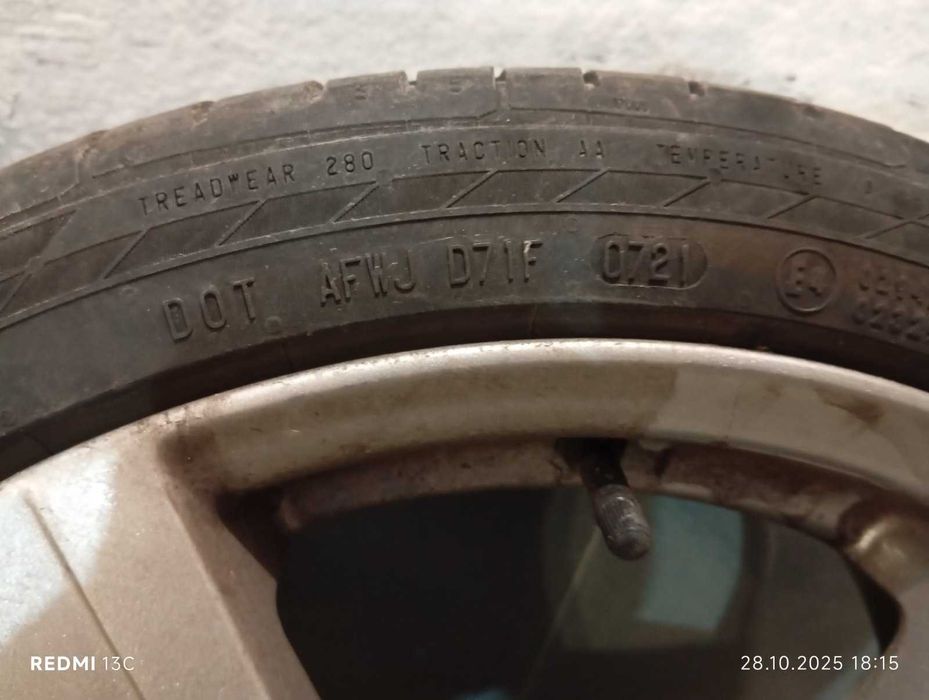 Гуми с джанти за лек автомобил 18ки.
