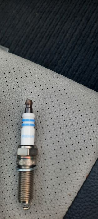 Запалителни свещи BOSH