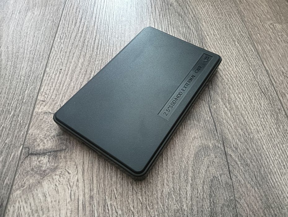 Продаю внешний диск 500 Gb